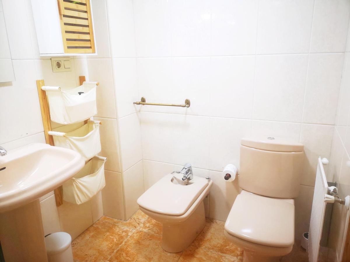 Apartamento Arte, Centro Oviedo, Wiffi, Parking Εξωτερικό φωτογραφία